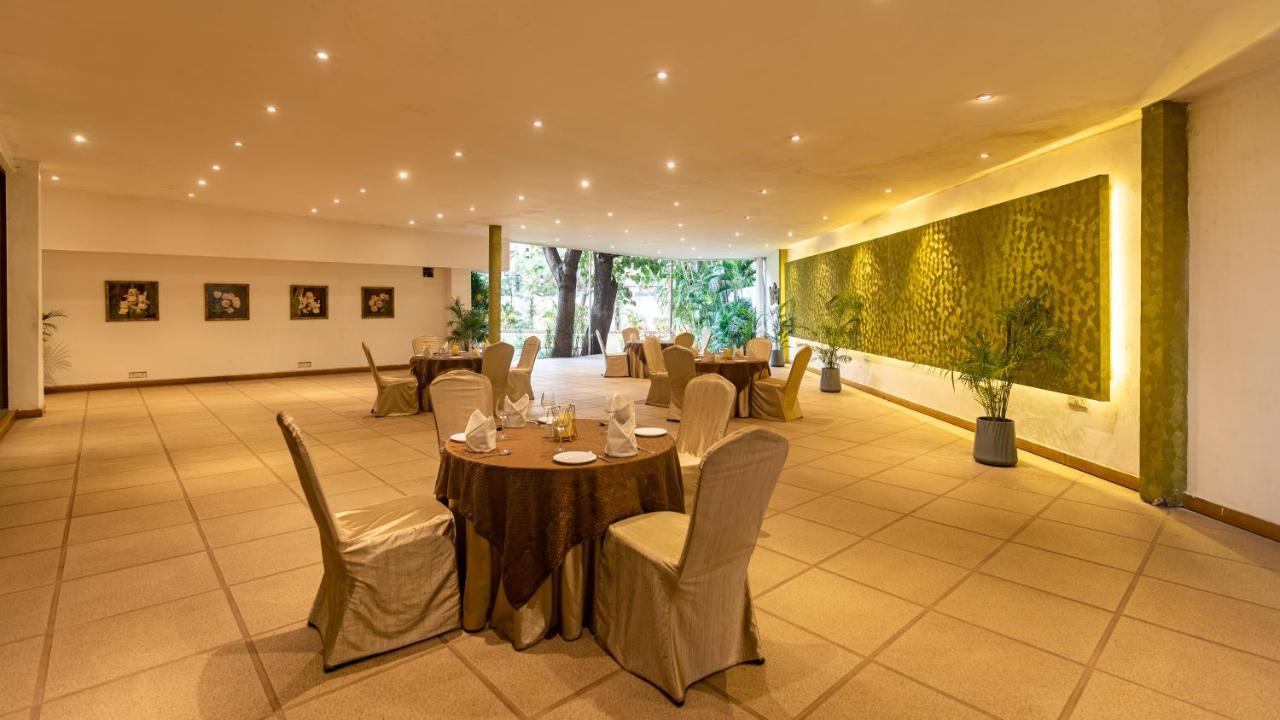 Kwality'S Motel Shiraz Bhopal Exterior photo